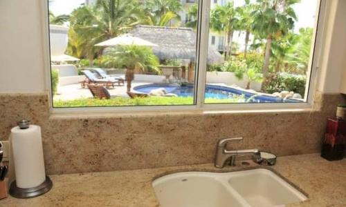 KitPoolView